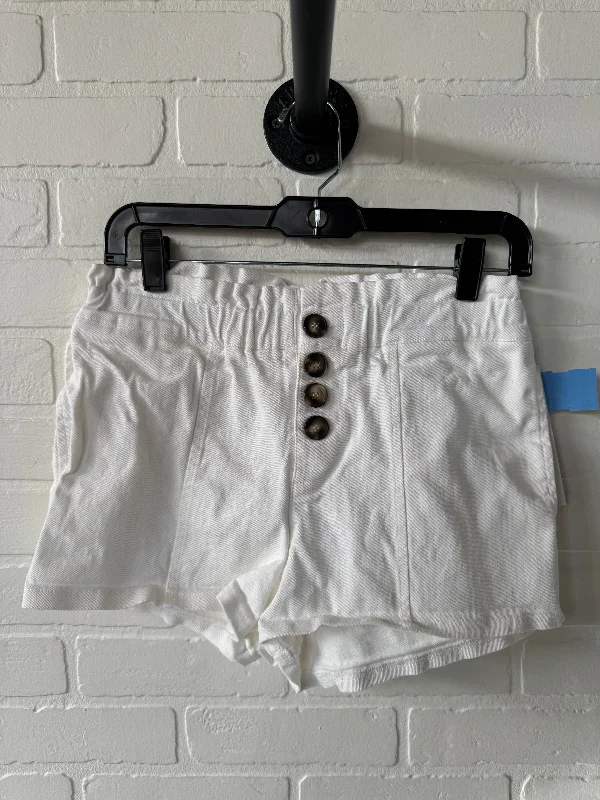 Cool Gear Shorts By Pink Lily In White, Size: 8