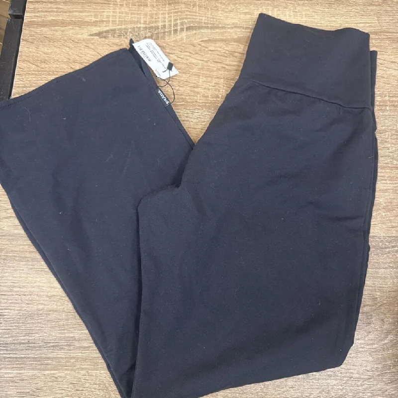 Prana - Women's Yoga Pants - MSRP $99: Black-women-MD