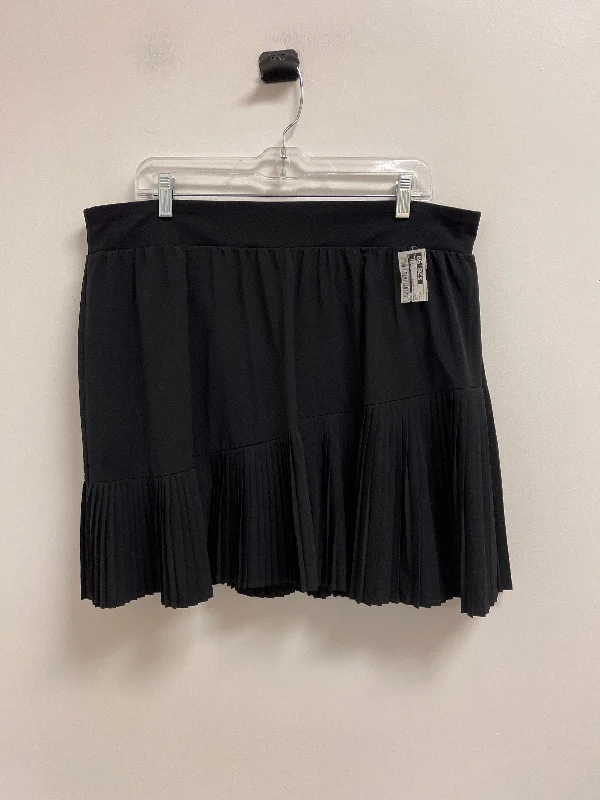 Smart Outfits Athletic Skort By Spanx In Black, Size: 2x