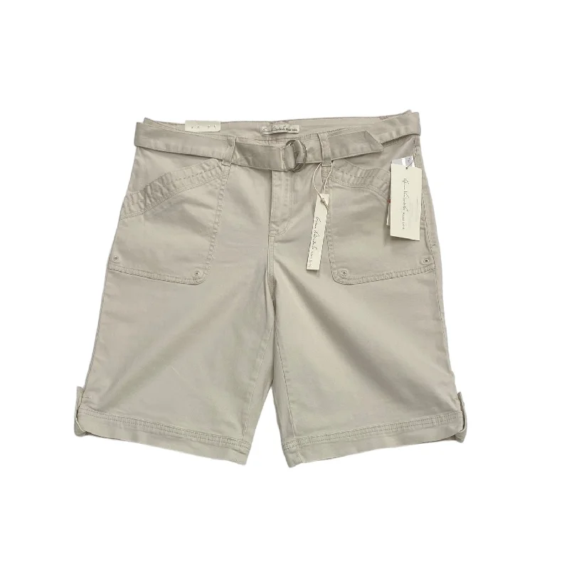 Active Wear Shorts By Gloria Vanderbilt In Cream, Size: 8