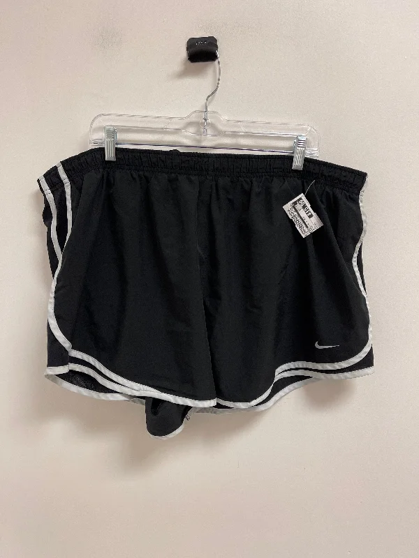 Smart Casual Wear Athletic Shorts By Nike In Black, Size: 2x