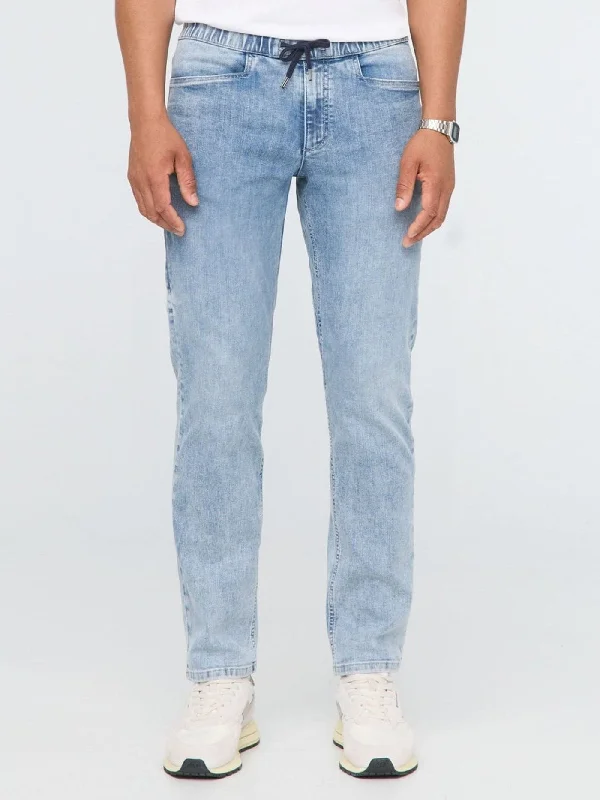 Performance Essential Light Stone Jeans