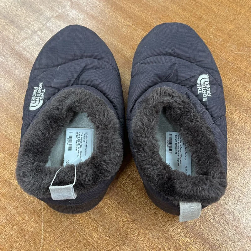 The North Face - Women's Lined Slip-On Indoor Slippers: Brown-women-SM/W8-9.5