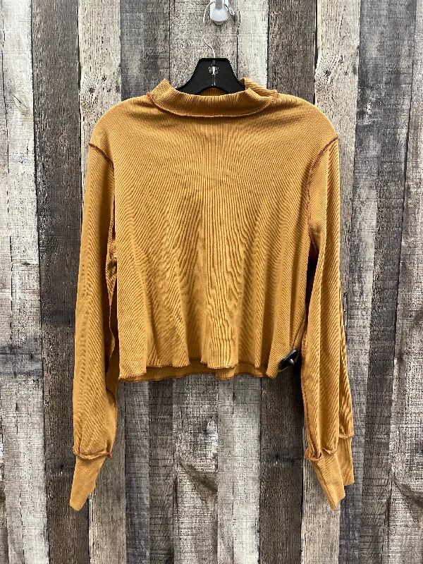 Top Long Sleeve By Forever 21 In Tan, Size: 1x