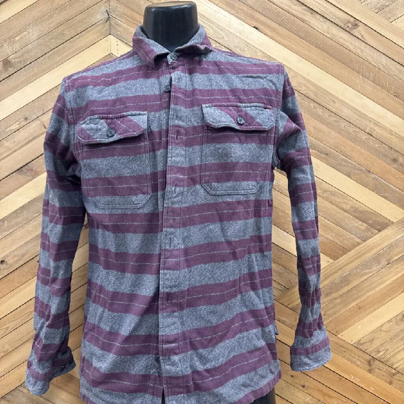 Patagonia - Men's Fjord Flannel Shirt - MSRP $125: Grey/Burgundy-men-SM