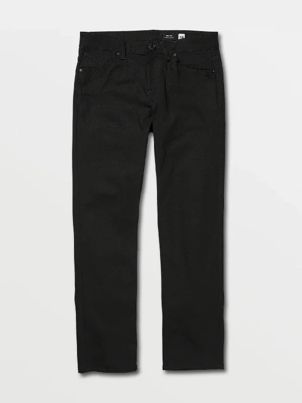 Solver Black On Black Jeans