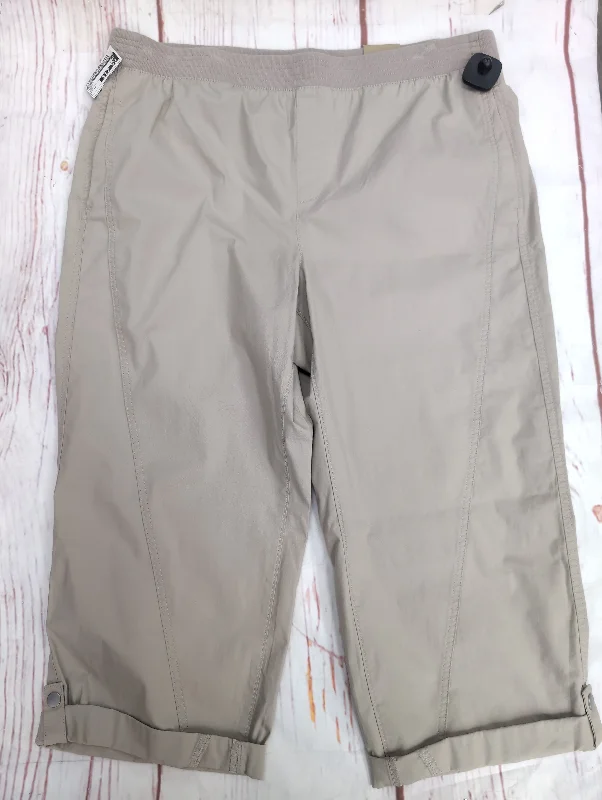 Comfortable Bottoms Capris By Chicos In Brown, Size: 16
